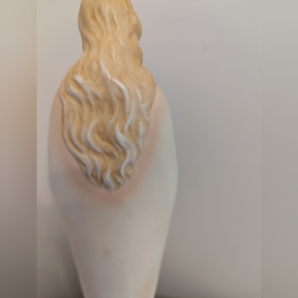 Vintage Goebel Hummel Praying Madonna Virgin Mary Figurine - Picture 4 of 9